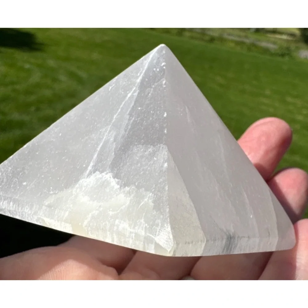 Selenite Crystal Pyramid, Crystal Charging, Crystal Cleansing, Selenite, Crystal
